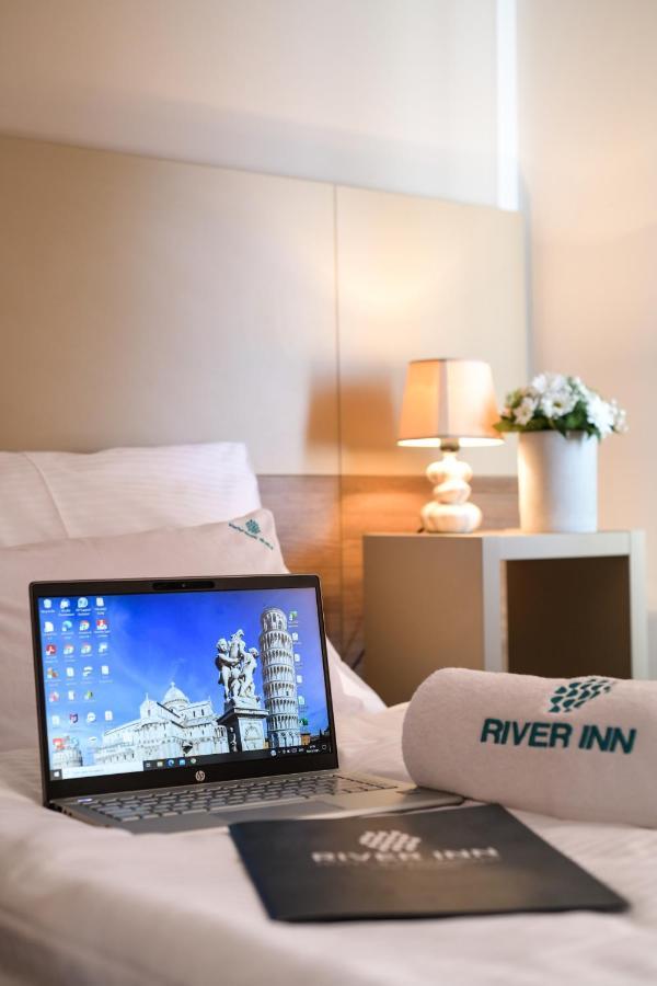 River Inn Stari Banovci Zewnętrze zdjęcie