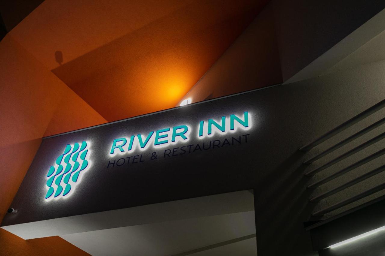 River Inn Stari Banovci Zewnętrze zdjęcie