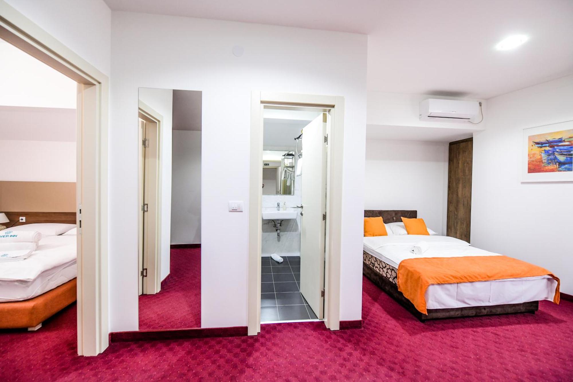 River Inn Stari Banovci Zewnętrze zdjęcie