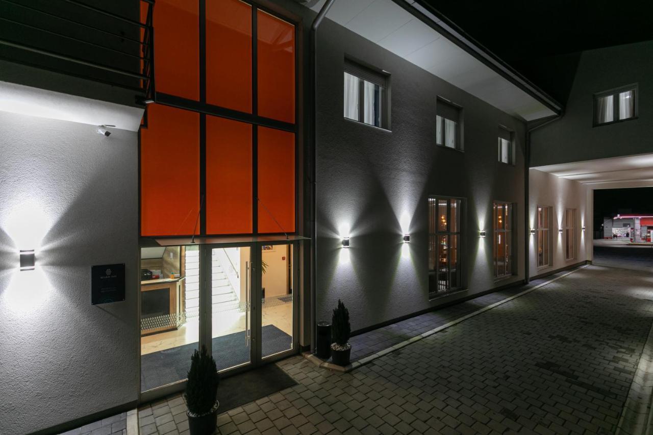 River Inn Stari Banovci Zewnętrze zdjęcie